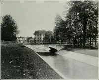 An illustration from City planning; a series of papers presenting the essential elements of a city plan (1916)