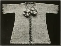 Picture 32 of 242 from The Columbia book of yarns : containing a manual of knitting and crocheting (1916), leaf 29