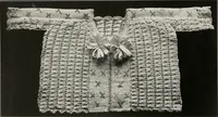 Picture 35 of 242 from The Columbia book of yarns : containing a manual of knitting and crocheting (1916), leaf 31