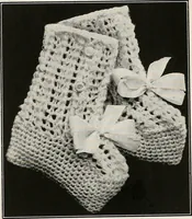 Picture 50 of 242 from The Columbia book of yarns : containing a manual of knitting and crocheting (1916), leaf 45