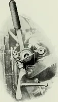 An illustration from The complete motorist, being an account of the evolution and construction of the modern motor-car; with notes on the selection, use, and maintenance of the same; and on the pleasures of travel upon the public roads (1905)