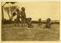 An illustration from Congo : Leopoldville, Bolobo, Équateur, 1883-1889 (1909)