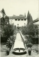 An illustration from Cordoue & Grenade (1906)