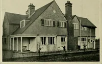 An illustration from Country cottages and week-end homes (1907)
