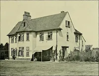 An illustration from Country cottages and week-end homes (1907)