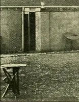 An illustration from Country cottages and week-end homes (1907)