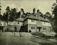 Picture 147 of 293 from Country cottages and week-end homes (1907), leaf 141