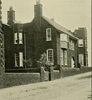 An illustration from Country cottages and week-end homes (1907)