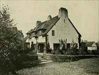 An illustration from Country cottages and week-end homes (1907)