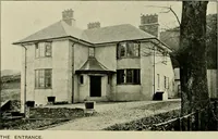 Picture 192 of 293 from Country cottages and week-end homes (1907), leaf 164