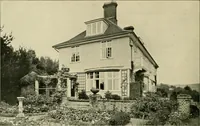 An illustration from Country cottages and week-end homes (1907)