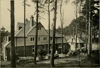 An illustration from Country-cottages and week-end homes (1912)
