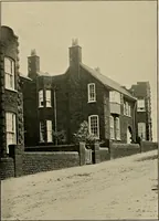An illustration from Country-cottages and week-end homes (1912)