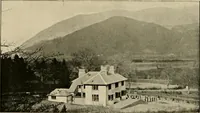An illustration from Country-cottages and week-end homes (1912)