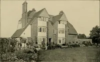 Picture 261 of 301 from Country-cottages and week-end homes (1912), leaf 207