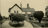 An illustration from Country-cottages and week-end homes (1912)