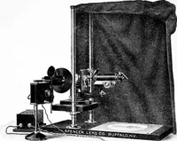 An illustration from Recent developments in drawing by the aid of projection apparatus used on the house lighting system .. (1912)