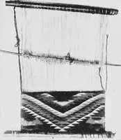 An illustration from The craft of hand-made rugs (1920)