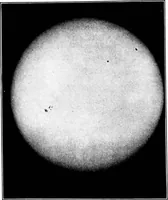 An illustration from An introduction to astronomy (1916)