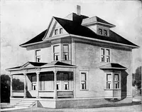 Picture 227 of 689 from Radford's artistic homes; 250 designs ... (1908), leaf 97