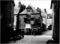 An illustration from Small French buildings; the architecture of town and country, comprising cottages, farmhouses, minor chateaux or manors with their farm groups, small town dwellings, and a few churches (1921)