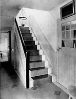 An illustration from Historic homes of New England (1914)
