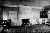 An illustration from Historic homes of New England (1914)
