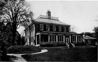 An illustration from Historic homes of New England (1914)