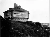 Picture 78 of 80 from Interesting houses of New England (1915), leaf 158