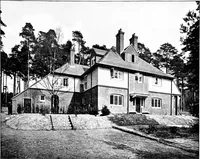 An illustration from Country cottages and week-end homes, by J. H. Elder-Duncan ... with numerous illustrations and plans of cottages by well-known architects (1912)