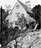 An illustration from Old cottages, farm-houses, and other stone buildings in the Cotswold district; examples of minor domestic architecture in Gloucestershire, Oxfordshire, Northants, Worcestershire, &c. (1905)
