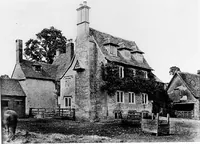 An illustration from Old cottages, farm-houses, and other stone buildings in the Cotswold district; examples of minor domestic architecture in Gloucestershire, Oxfordshire, Northants, Worcestershire, &c. (1905)