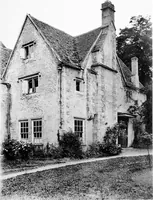 An illustration from Old cottages, farm-houses, and other stone buildings in the Cotswold district; examples of minor domestic architecture in Gloucestershire, Oxfordshire, Northants, Worcestershire, &c. (1905)