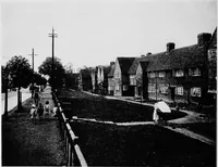 An illustration from The housing problem in war and peace (1918)