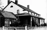 An illustration from The Dutch colonial house; its origin, design, modern plan and construction; (1913)