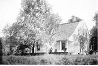 An illustration from The Dutch colonial house; its origin, design, modern plan and construction; (1913)