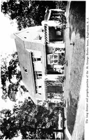 An illustration from The Dutch colonial house; its origin, design, modern plan and construction; (1913)