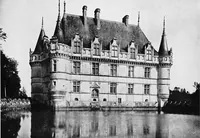 An illustration from The châteaux of Touraine (1906)