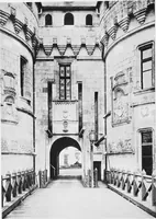 An illustration from The châteaux of Touraine (1906)