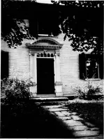 An illustration from Old New England doorways (1919)