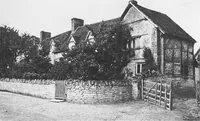Picture 141 of 142 from Picturesque English cottages and their doorway gardens (1905), leaf 116
