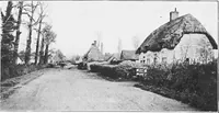 Picture 6 of 142 from Picturesque English cottages and their doorway gardens (1905), leaf 17