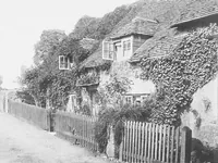Picture 57 of 142 from Picturesque English cottages and their doorway gardens (1905), leaf 55