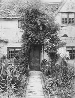 Picture 92 of 142 from Picturesque English cottages and their doorway gardens (1905), leaf 83