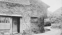 Picture 105 of 142 from Picturesque English cottages and their doorway gardens (1905), leaf 93