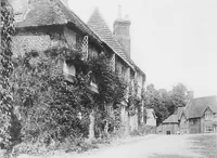 An illustration from Picturesque English cottages and their doorway gardens (1905)