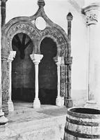 Picture 52 of 112 from Portuguese architecture (1908), leaf 208