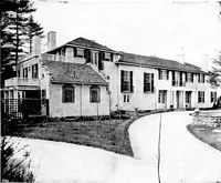 An illustration from Houses for town or country (1907)