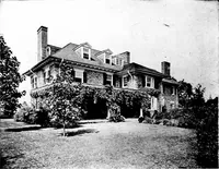 An illustration from Houses for town or country (1907)