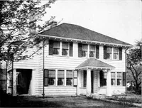 An illustration from Inexpensive homes of individuality; being a collection of photographs and floor plans illustrating certain of America's best country and suburban homes of moderate size (1915)